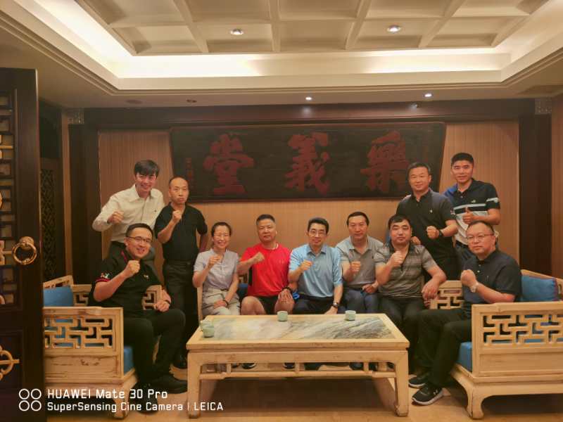 邱華偉總裁疫情期間慰問(wèn)華潤(rùn)三九在京員工-cover 邱華偉總裁疫情期間慰問(wèn)華潤(rùn)三九在京員工-cover.jpg